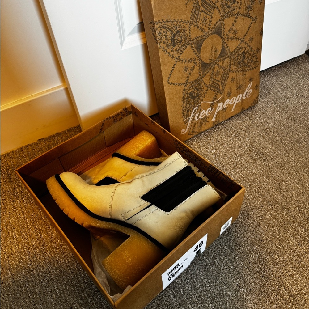 Free People Black and Cream Ankle Boots